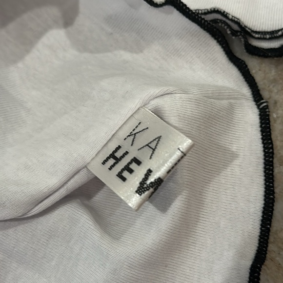 New Kate Hewko Turtleneck - Picture 2 of 8